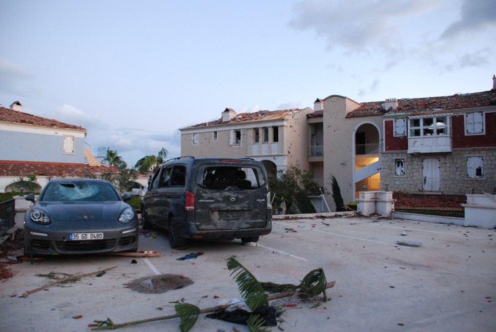 İzmir'de hortum felaketinin boyutları gün ağarınca ortaya çıktı - 12