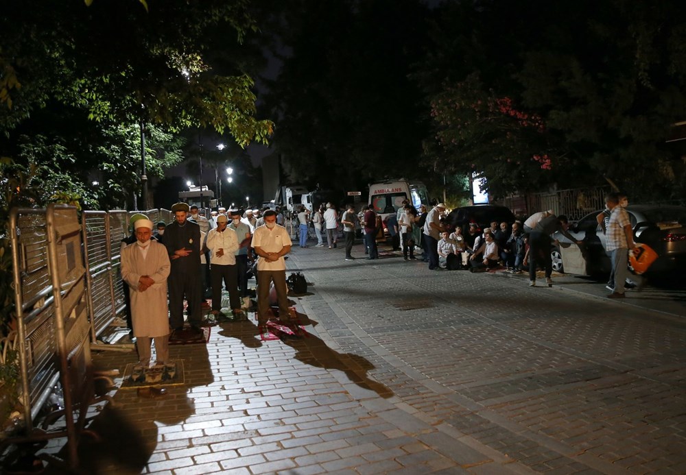 Ayasofya-i Kebir Camii Şerifi ibadete açıldı (Ayasofya'da 86 yıl sonra ilk namaz) - 39