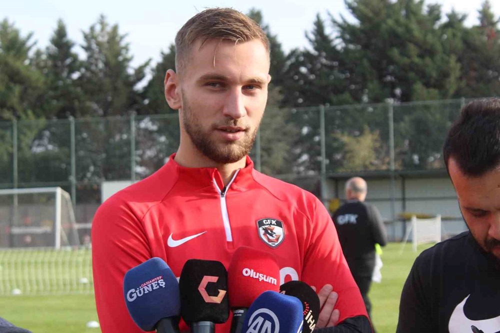 Süper Lig'de gol krallığı güncellendi: Icardi, Dzeko'yu yakaladı - 5