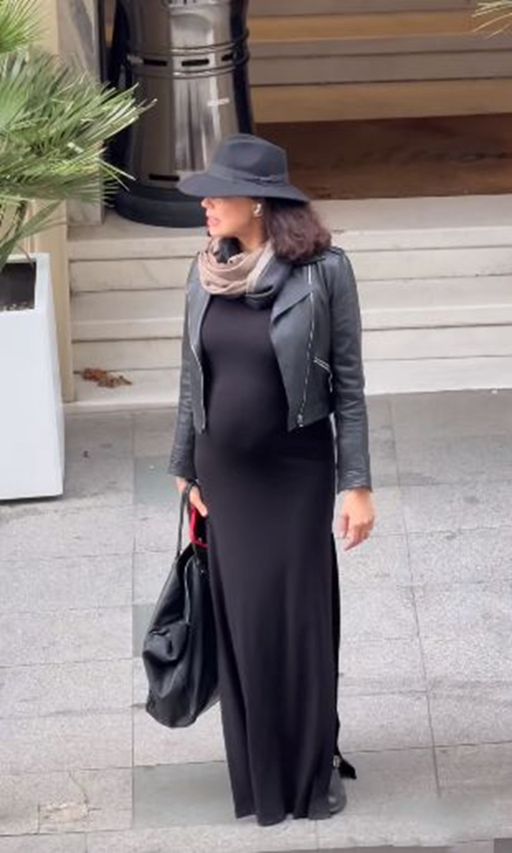 İkinci kez anne oldu: Azra Akın'dan bebeğiyle ilk kare - 3