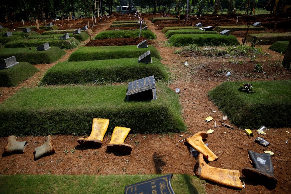Covid-19 salgınının merkezi Endonezya'ya kaydı: Yeni vakaların sayısı Brezilya ve Hindistan'ı geçti - 7