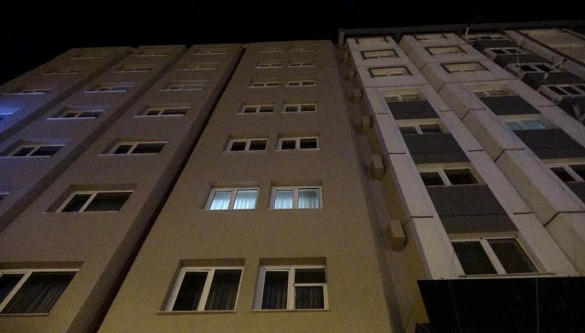 22 yaşındaki genç, otel odasında ölü bulundu