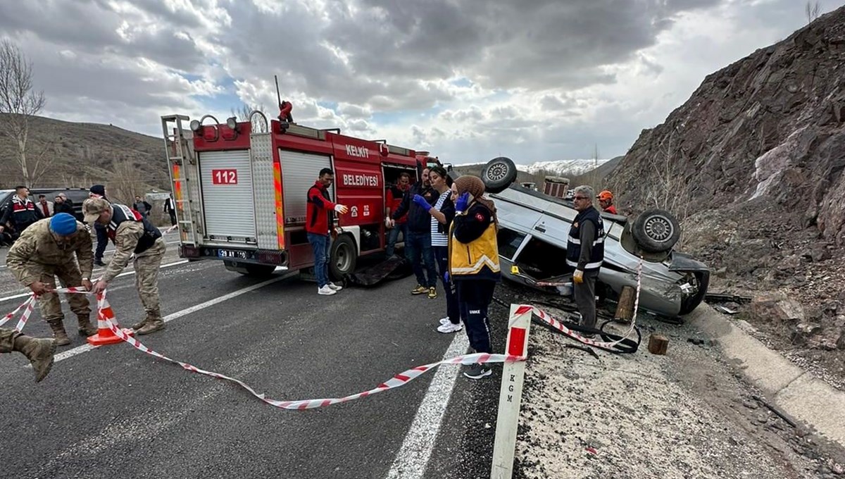 Gümüşhane'de otomobil devrildi: 1 ölü