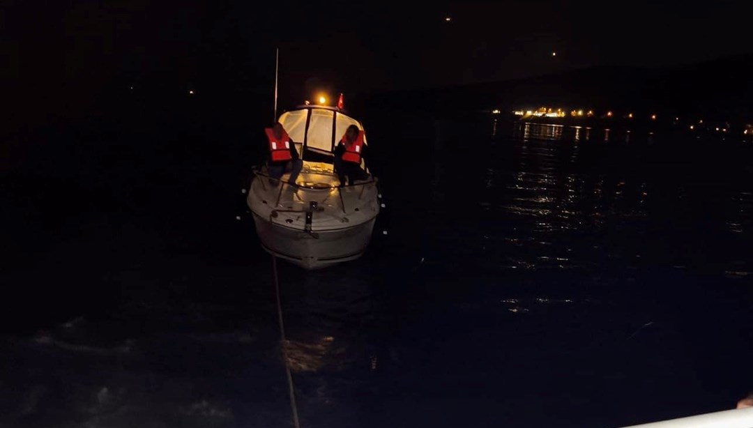 Marmara'da makine arızası: İki kişi kurtarıldı