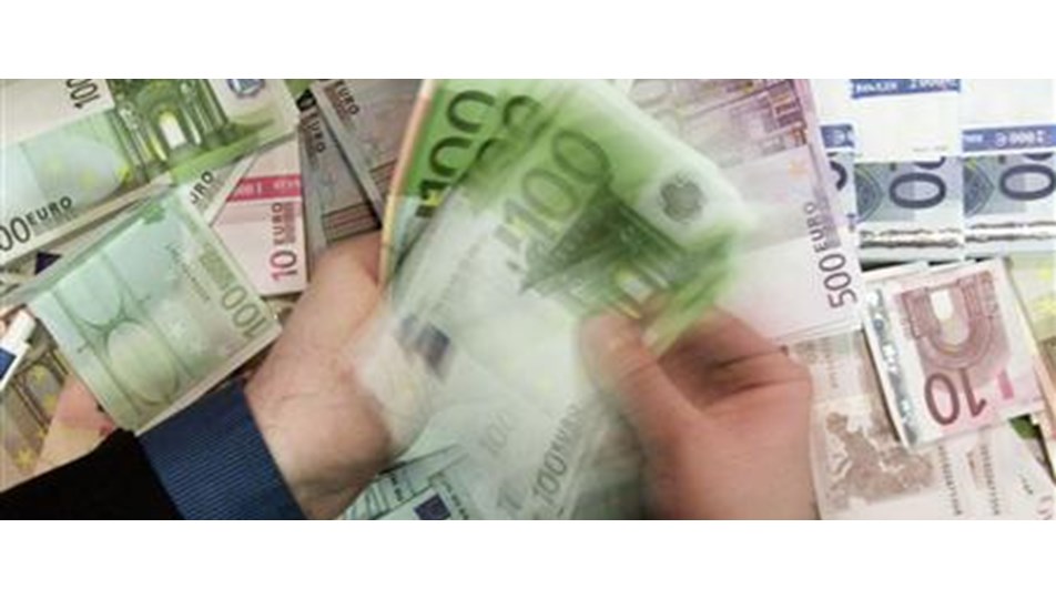 Hazine üç yıl sonra Euro cinsi borçlandı