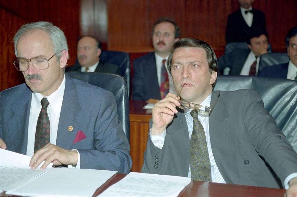 Mesut Yılmaz 72 yaşında hayatını kaybetti (Eski başbakanlardan Mesut Yılmaz kimdir?) - 18