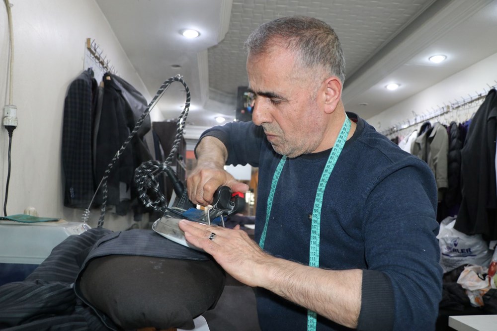 Yanlış iğne sonucu sağ bacağı felç kaldı: Mahzuru mesleğinden koparmadı 75 EtEGEYEb 0O1LyCLXYLXDQ