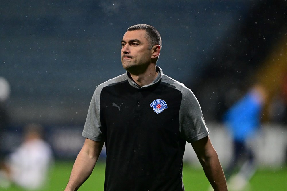 Burak Yılmaz'ı çılgına çeviren kelamlar: "Ne diyorsun sen?" 72 EtGvF ZSeU6HYw0d p17g