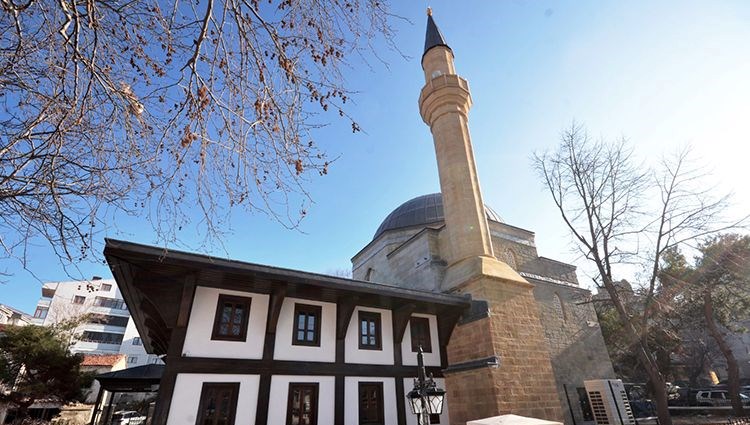 Hersekzade Ahmet Paşa Camisi'nin restorasyonu tamamlandı
