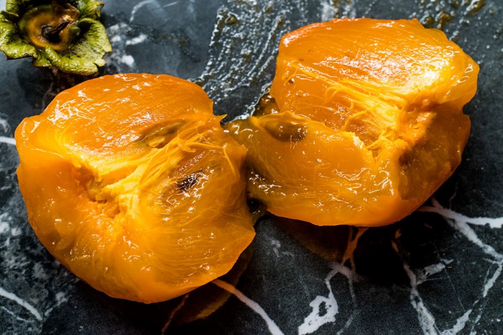 Cennet hurmasının kabuğunu atıyor musunuz? Meğer en sağlıklı yeriymiş - 4