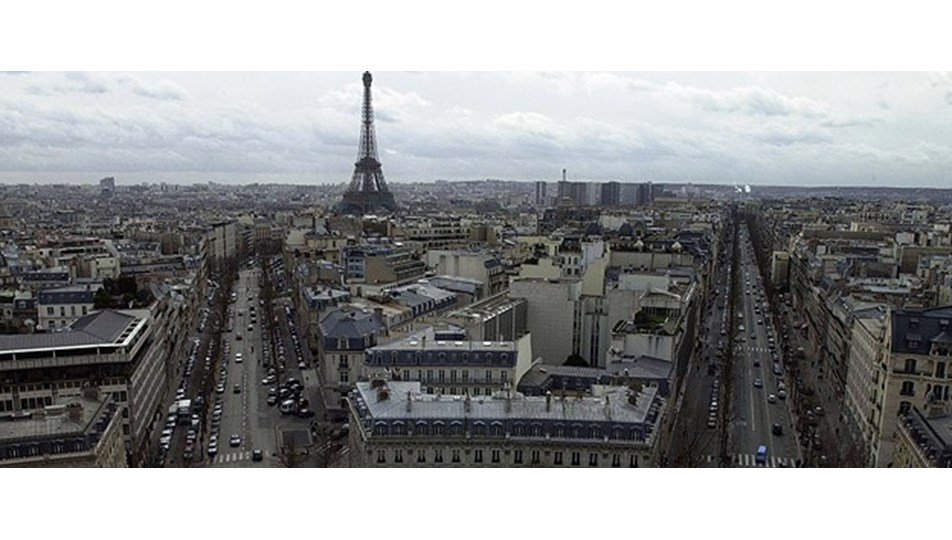 Paris'te çekilecek filmlere sınırlama