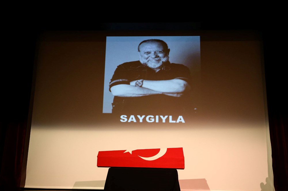 Usta oyuncu Emin Gümüşkaya son yolcuğuna uğurlandı - 1