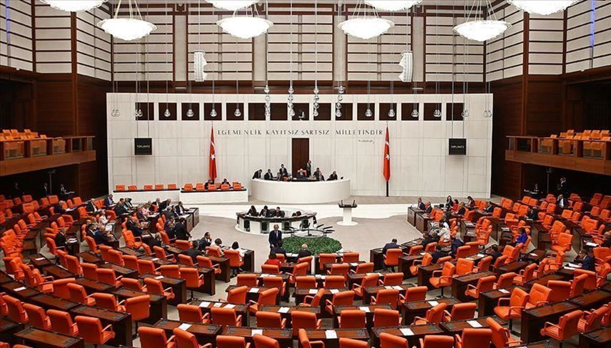 Komisyondan CHP'li Başarır ve İYİ Partili Türkkan hakkında dokunulmazlık kararı
