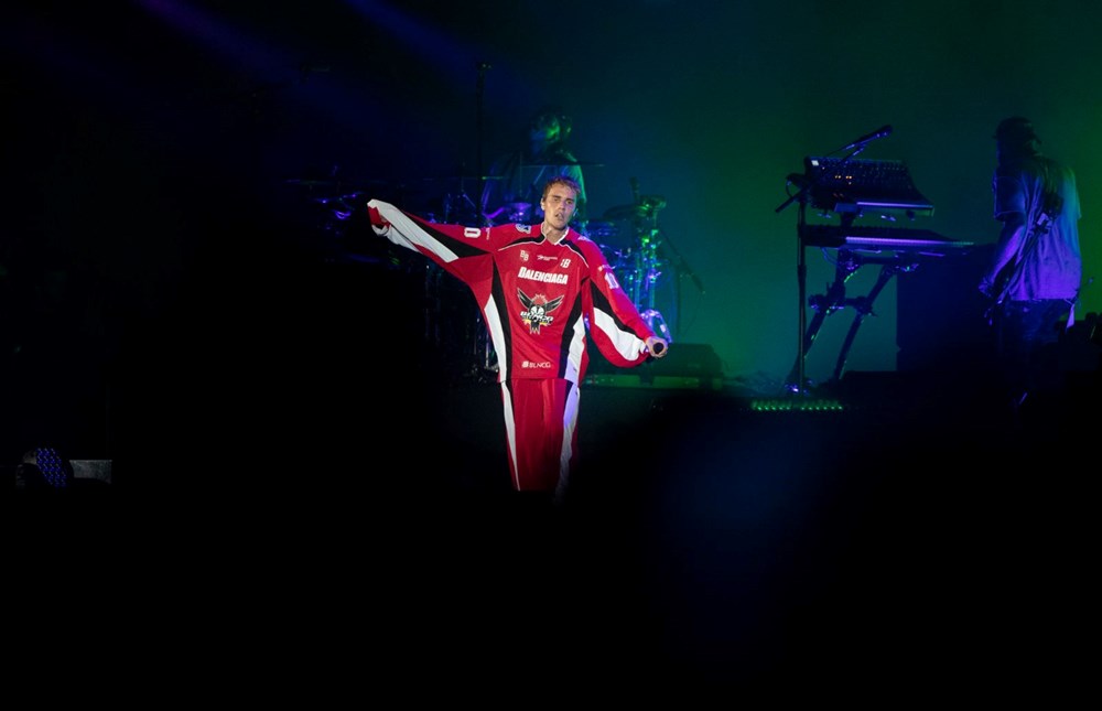 Justin Bieber iptal çağrılarına rağmen Suudi Arabistan'da konser verdi - 11