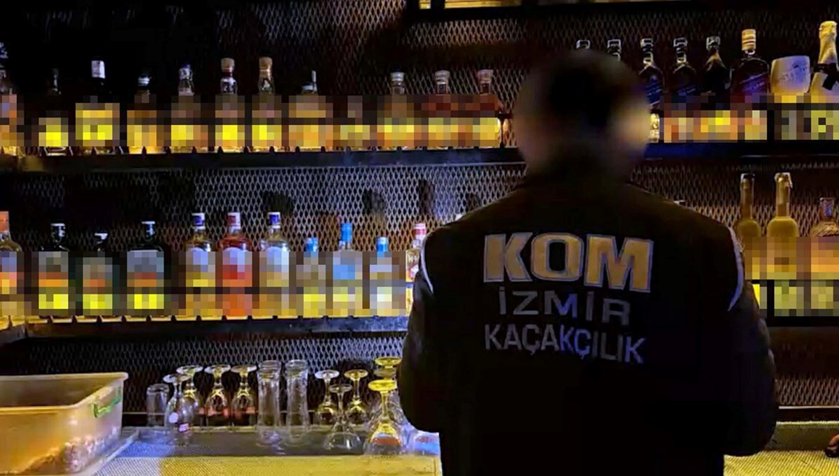 İzmir'de 69 ton sahte alkol ele geçirildi İzmir'de 69 ton sahte alkol ele geçirildi
