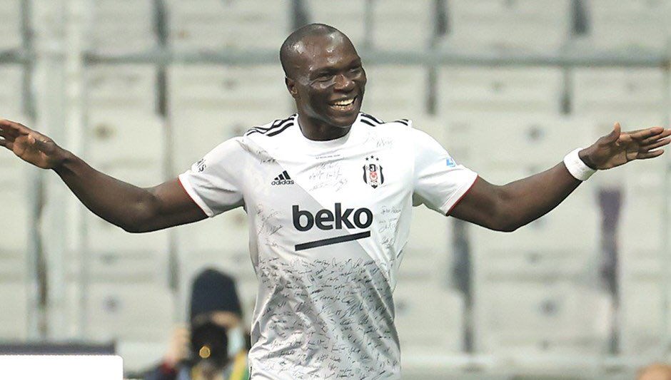 SON DAKİKA: Aboubakar, Beşiktaş Için Geliyor - Son Dakika Spor ...