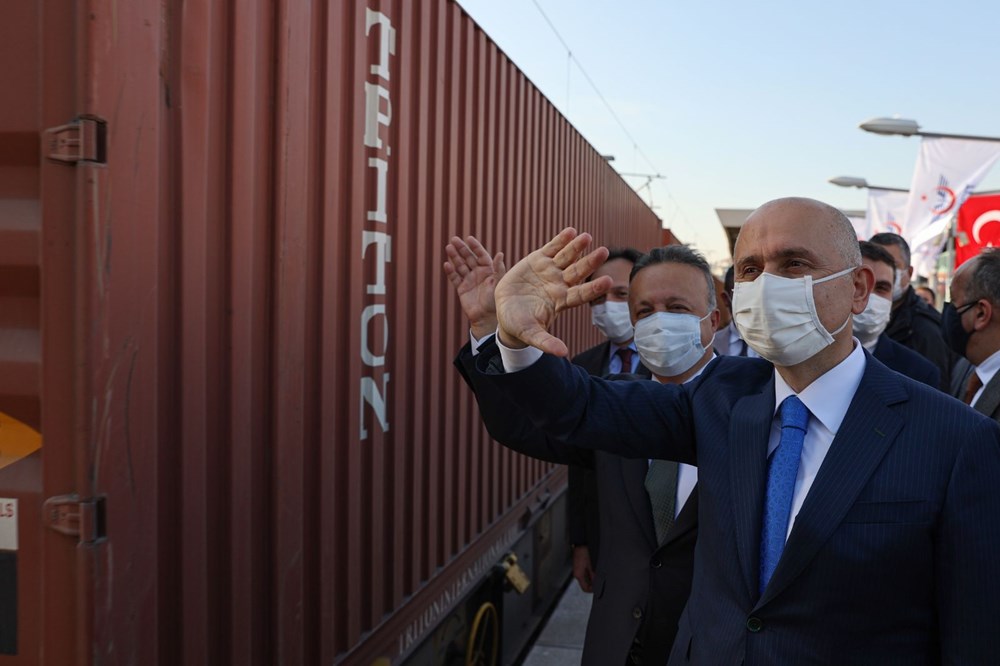 Türkiye'den Çin'e gidecek ilk ihracat treni İstanbul'dan uğurlandı - 12