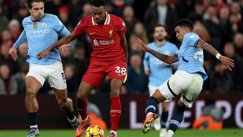 Futbolda günün maçı: Manchester City-Liverpool