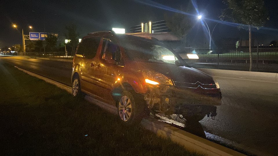 Alkollü sürücü polise zor anlar yaşattı: Boynumu kes üflemem - 1