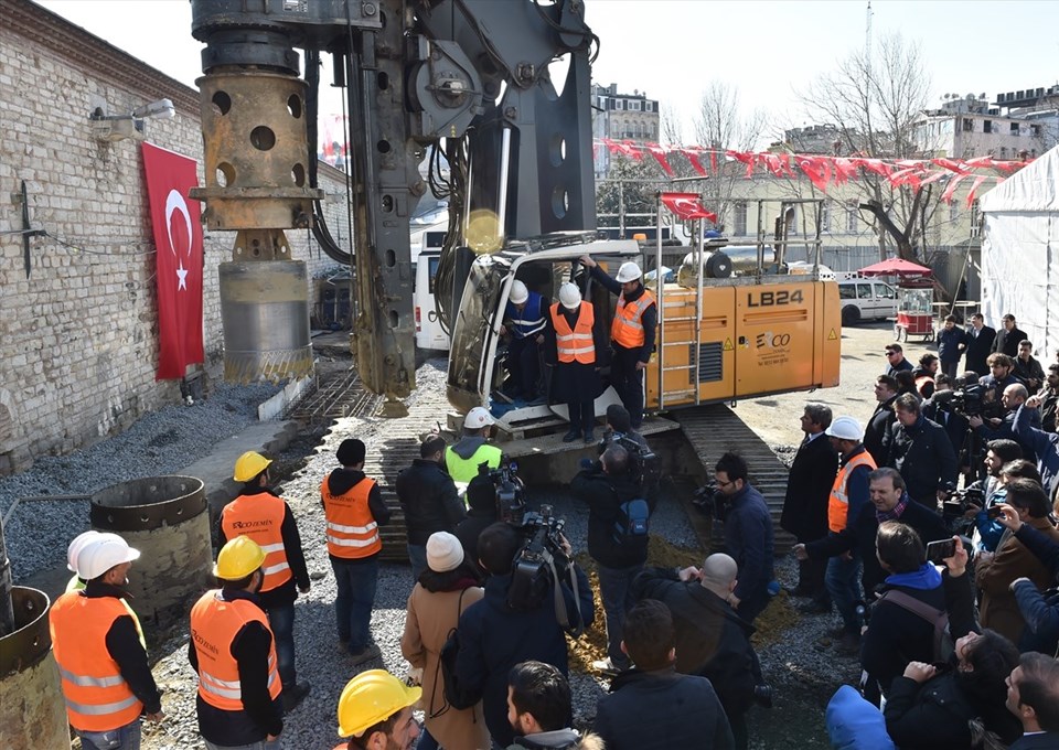 Taksim'e yapılacak caminin temeli atıldı - 2