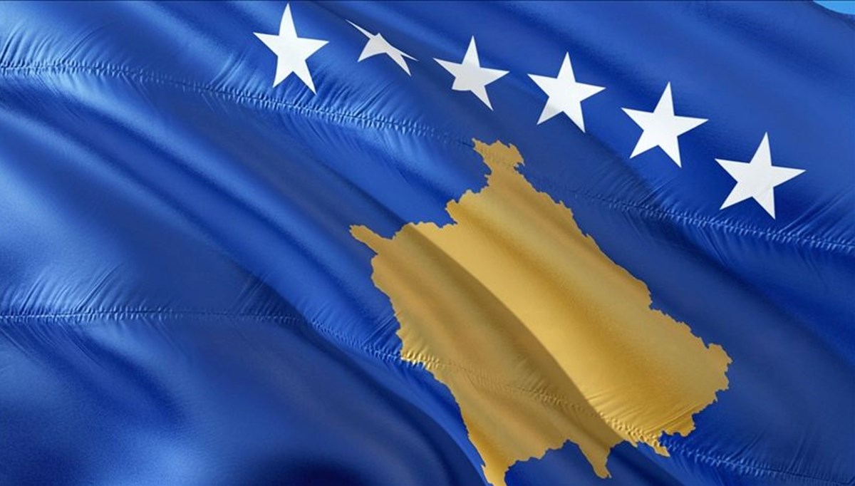 Kosova, Fitch’ten ilk kredi notunu aldı