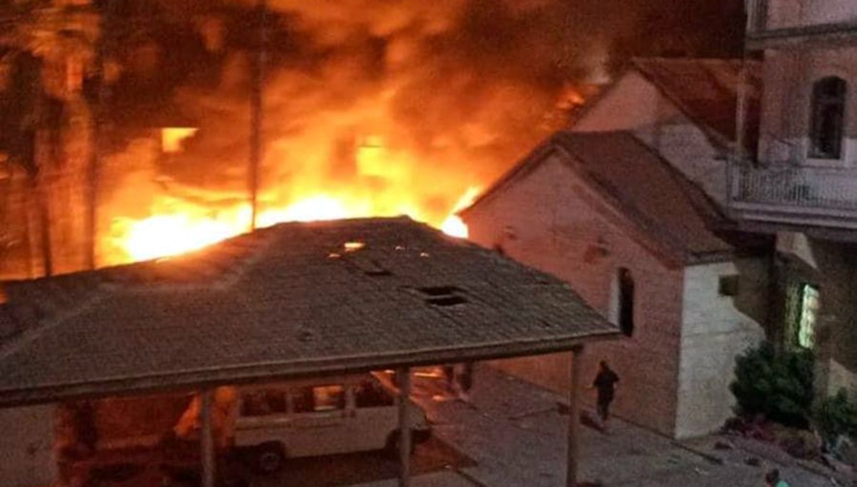 Gazze'de hastane vuruldu: Ankara'dan sert tepki Gazze'de hastane vuruldu: Ankara'dan sert tepki