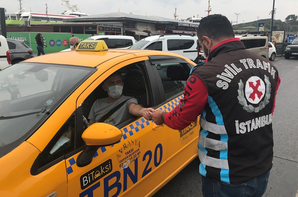 Eminönü’nde taksicilere ceza yağdı - 1