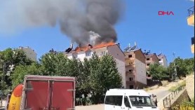 Çatı alev alev yandı
