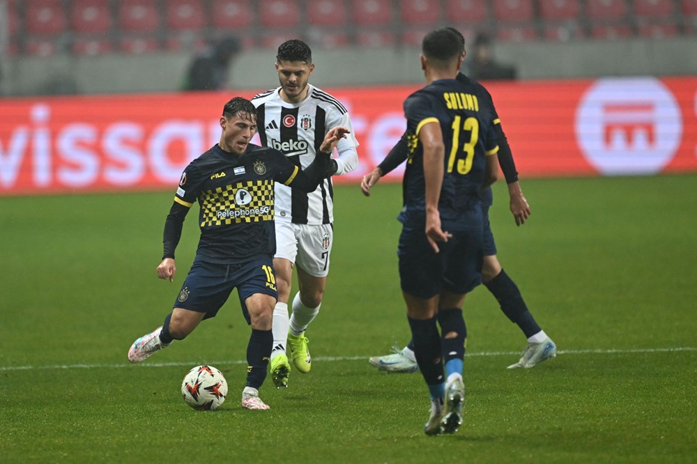 Beşiktaş ve Galatasaray maçlarından galibiyet çıkmadı - 5