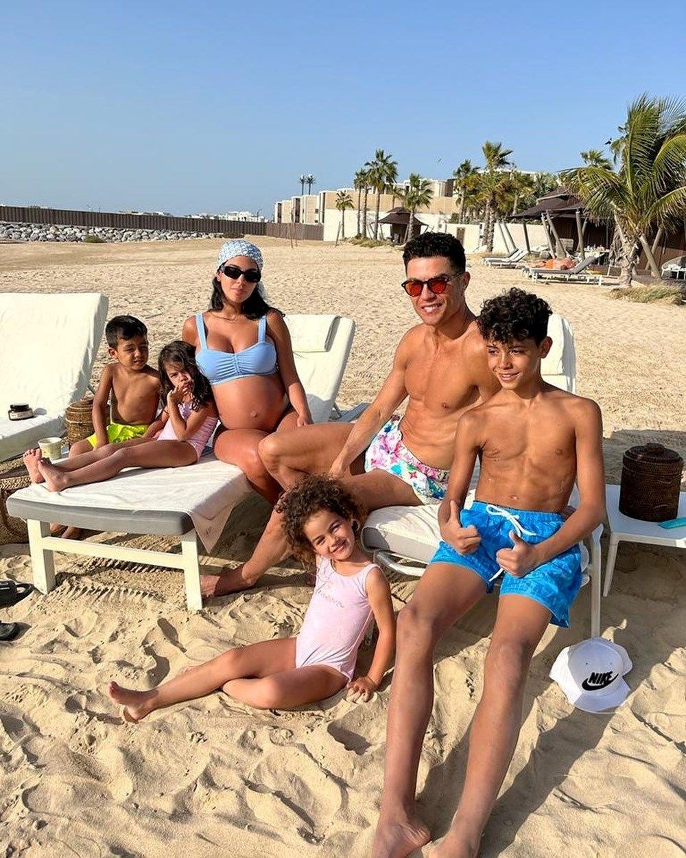 Cristiano Ronaldo'nun kız arkadaşı Georgina Rodriguez bebeğinin ölümü hakkında konuştu - 7