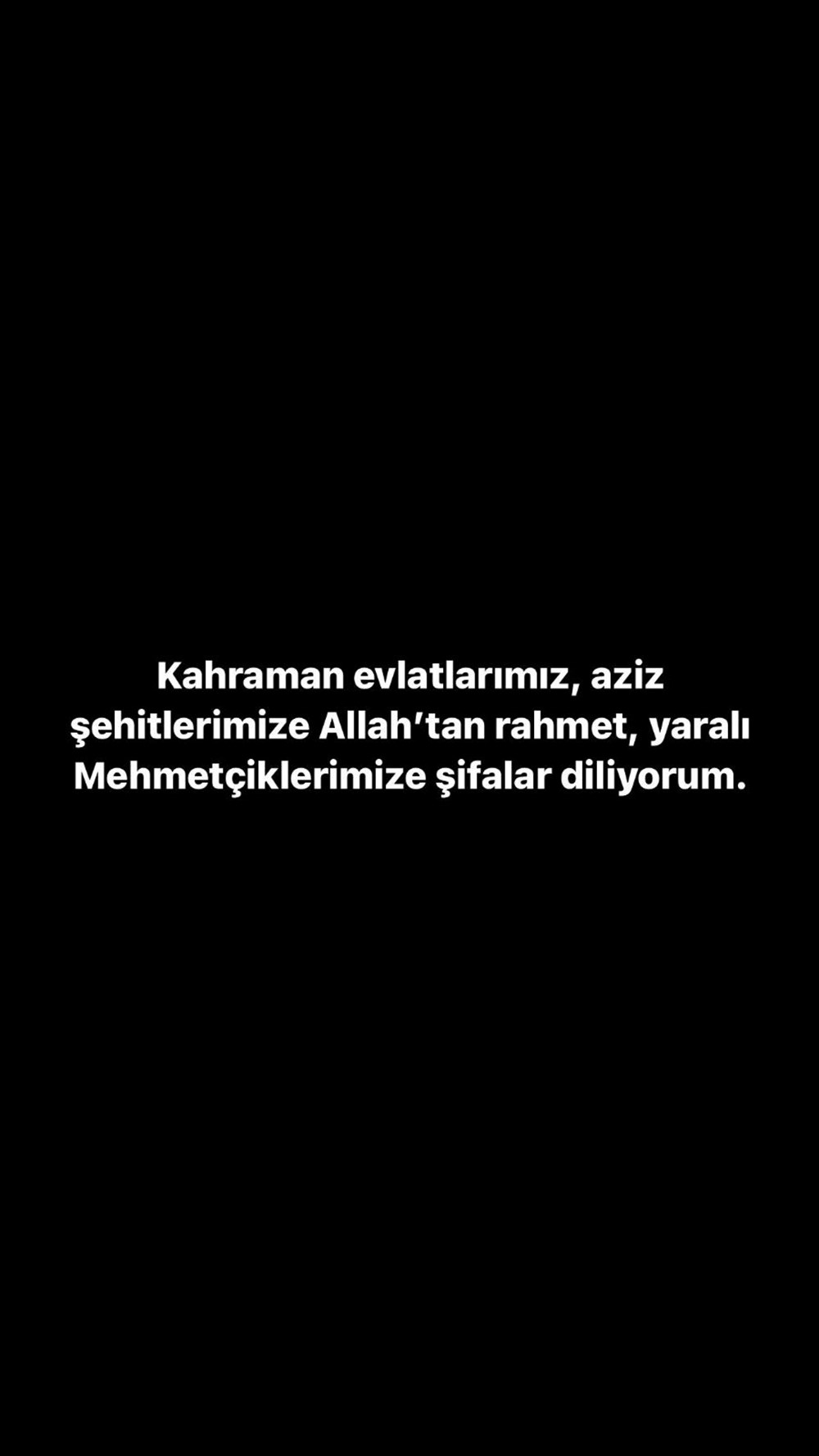 Ünlü isimlerden hain saldırı sonrası taziye mesajları: Milletimizin başı sağ olsun - 14