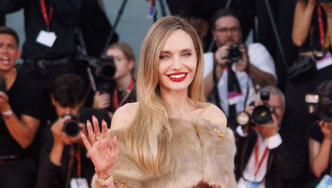 Angelina Jolie: Çocuklarımın 18 yaşına basmasını bekliyorum