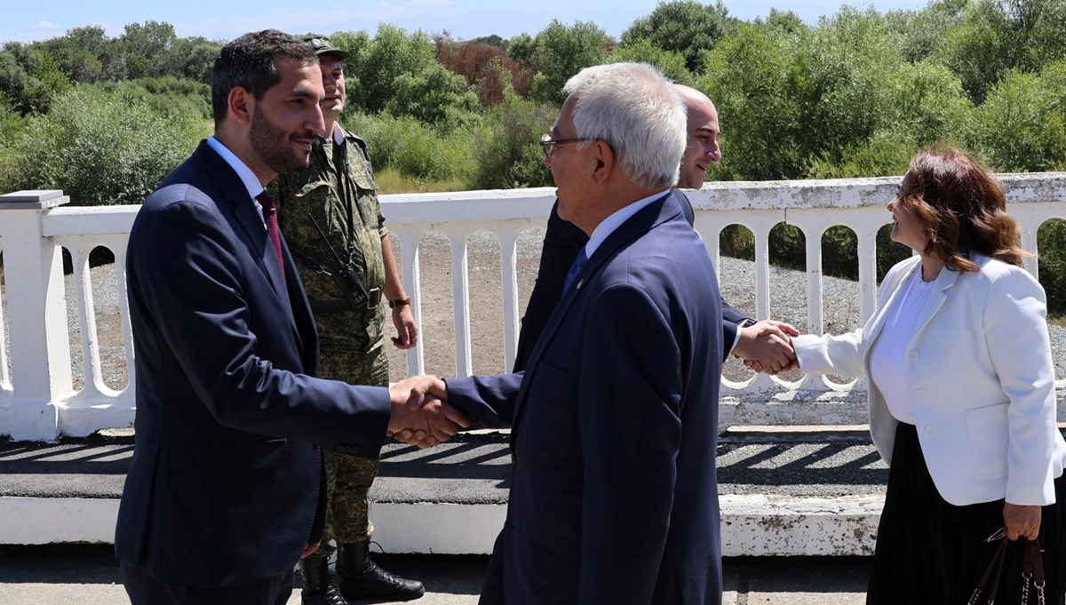 Türkiye-Ermenistan sınırında önemli görüşme