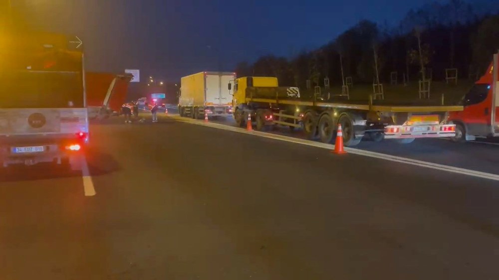 TEM'de trafiği kilitleyen kaza - 2