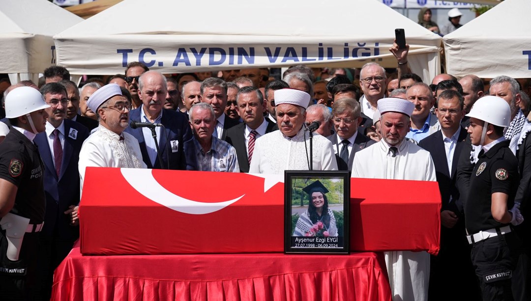 İsrail askerleri tarafından öldürülen Ayşenur Eygi, Didim'de son yolculuğuna uğurlandı