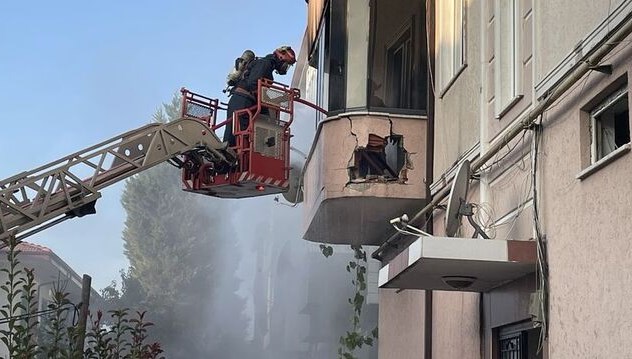 Piknik tüpü bomba gibi patladı