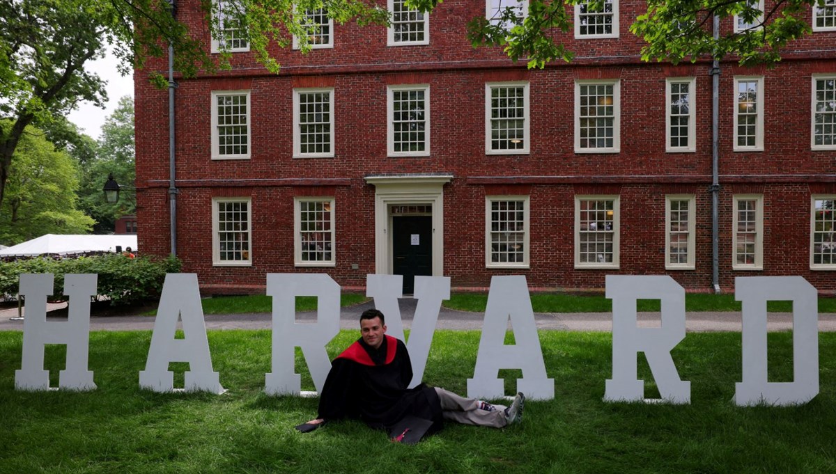 ABD yönetimi, Harvard fonlarını durduruyor