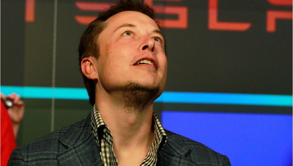 Elon Musk'ın kısıtlamalara aykırı olarak açtığı Tesla fabrikasında Covid-19 salgını