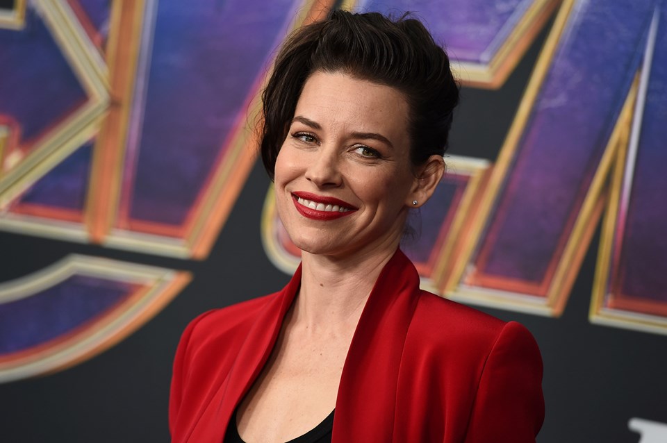 Evangeline Lilly aşı karşıtı protestoya katıldı - 2