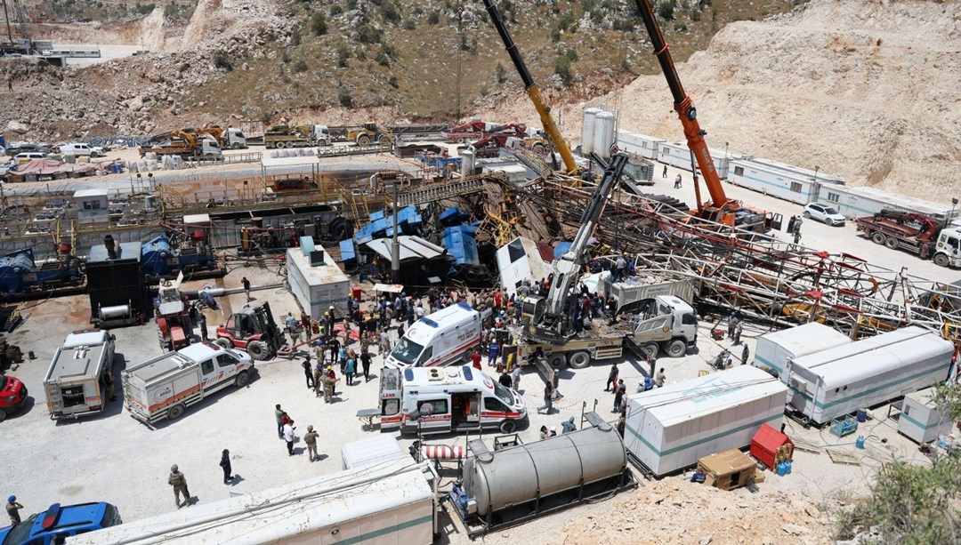 Gabar'da sondaj kulesi devrildi: Enkaz altındaki mühendisten acı haber