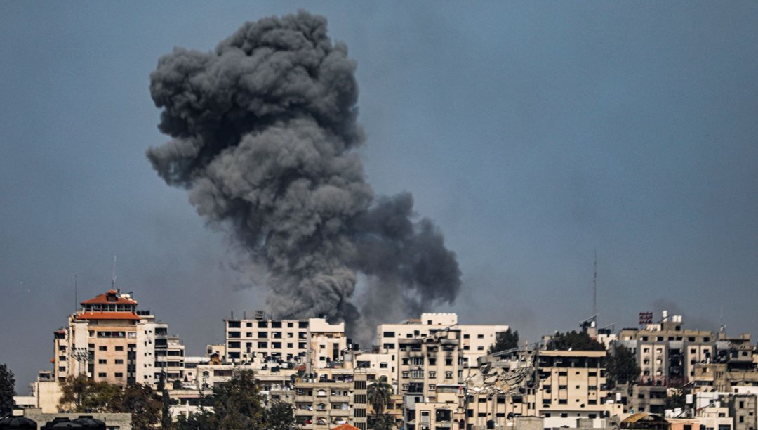 İsrail ordusu Gazze'de yine sivilleri vurdu 13 Filistinli öldü