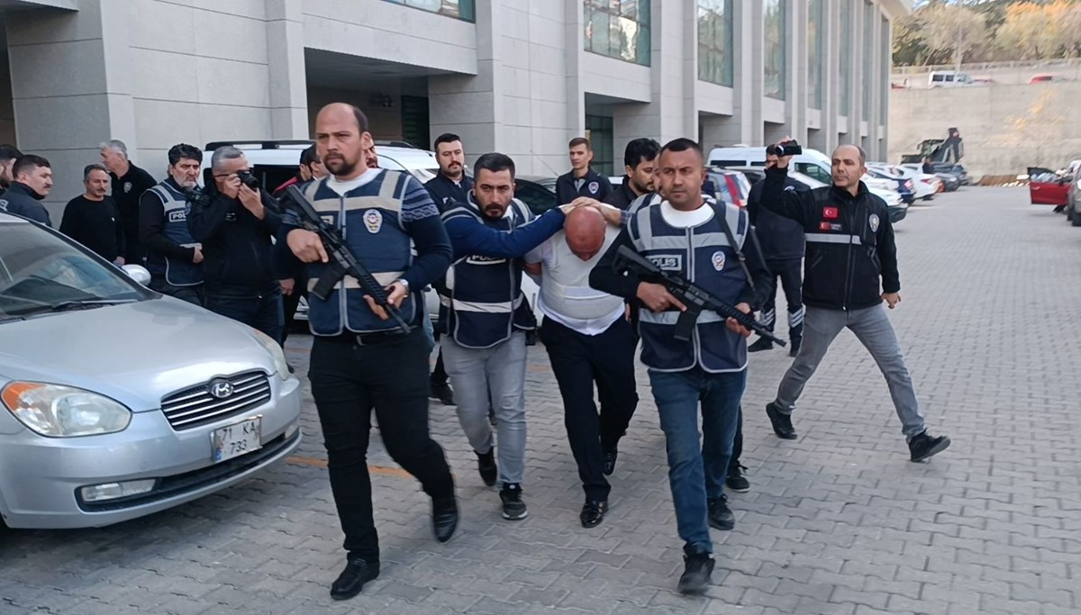 Belediye başkanı ile korumasını öldürmüştü: İstenen ceza belli oldu