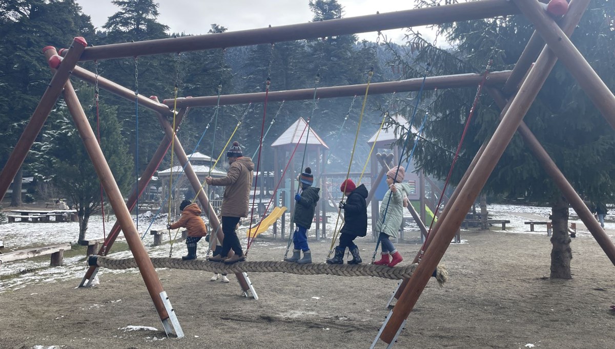 Gölcük Tabiat Parkı'na yarıyıl tatilinde ziyaretçi akını