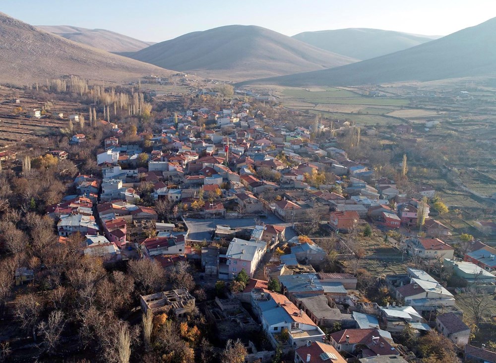 Kayseri'de 2 bin yıllık yer altı şehri keşfedildi: 1300 metre uzunluğunda, 26 giriş noktası var - 1