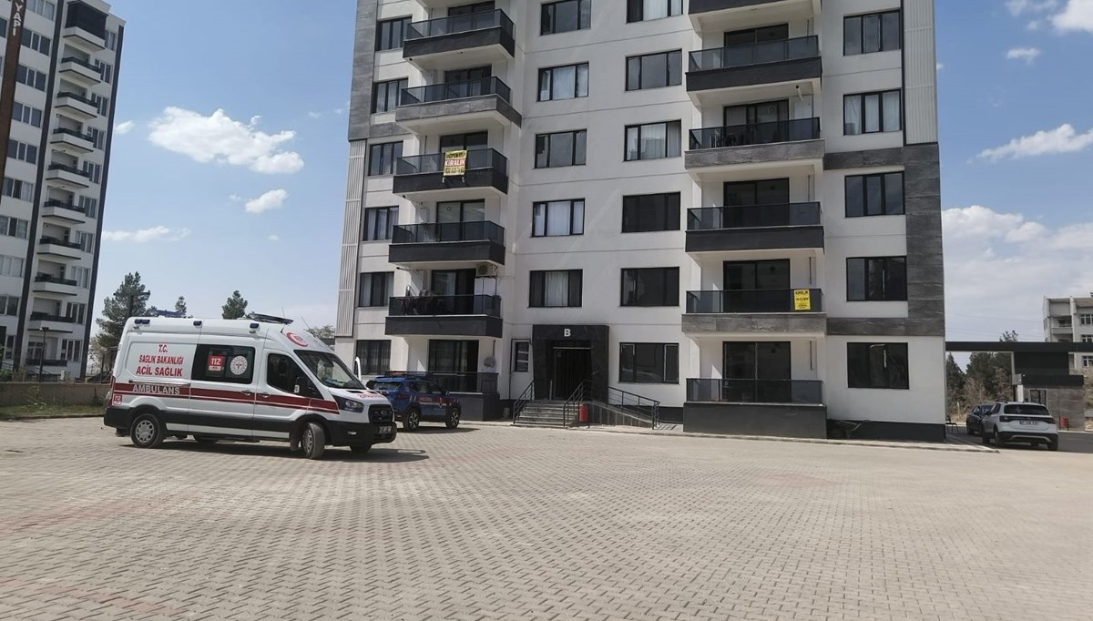 Diyarbakır'da komşuların çöp kokusu kavgası