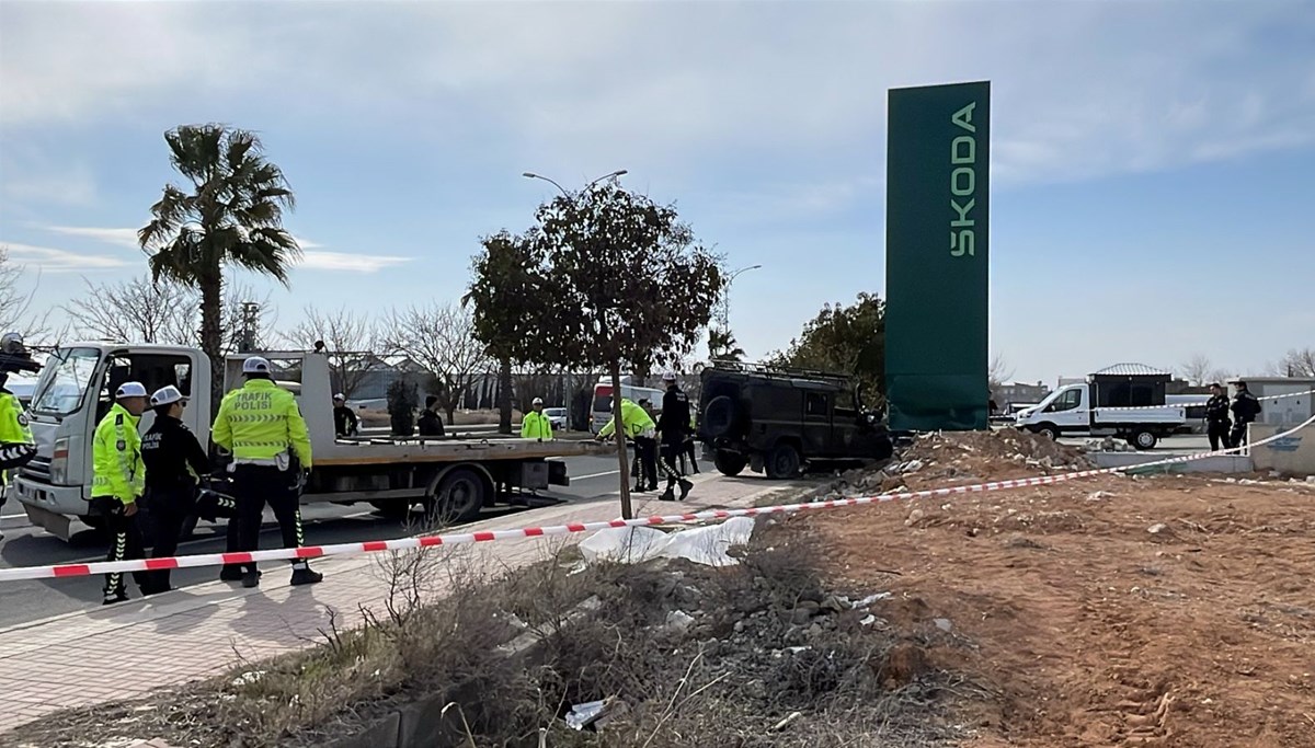 Özel harekat polislerini taşıyan zırhlı araç kaza yaptı: 6 yaralı