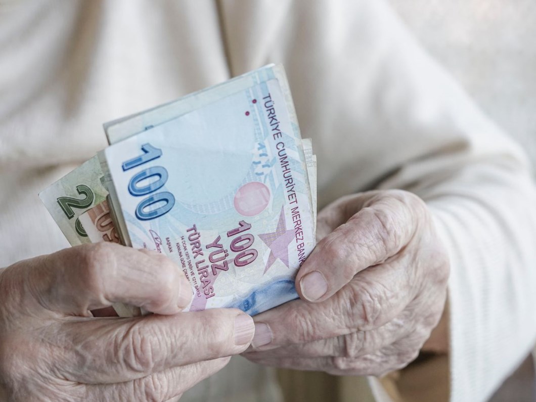 emekli ikramiyesi ne zaman verilecek emekli bayram ikramiyesi kime hangi tarihte yatacak