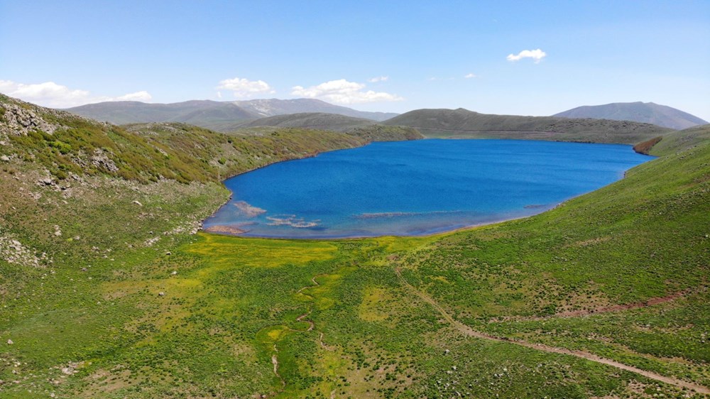 Muş'ta Hamurpet Gölleri görenleri doğasıyla mest ediyor - 16