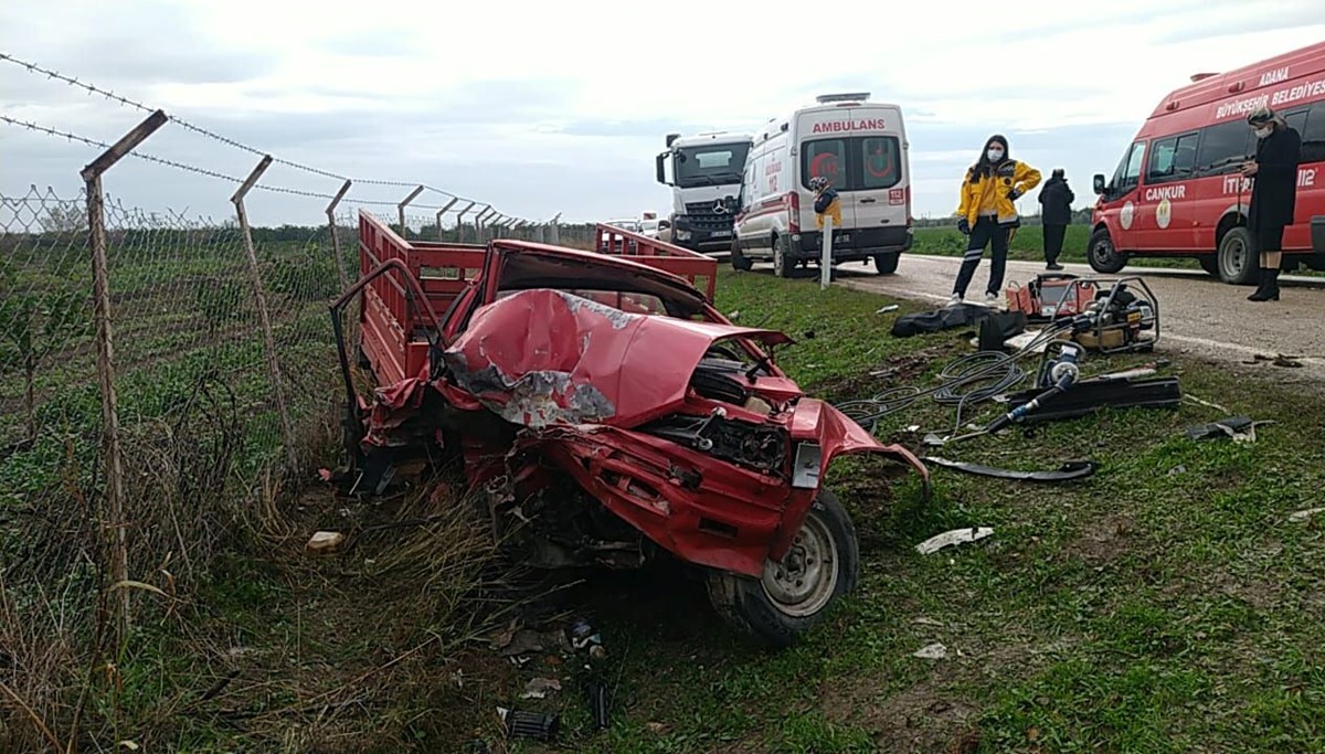 Otostop yaparak bindiği araçta hayatını kaybetti