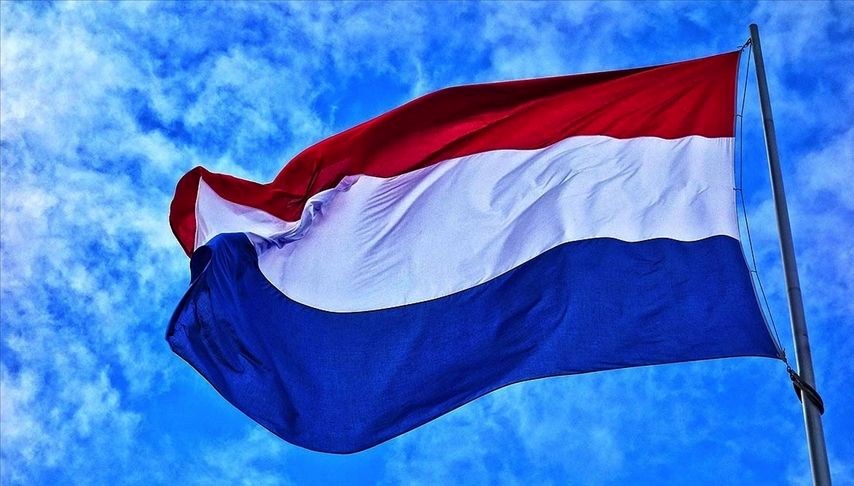 Hollanda'nın ticaret fazlası azaldı
